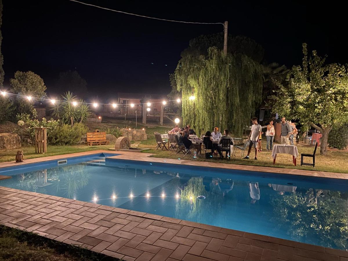 Agriturismo Colle Vento 苏韦雷托 外观 照片