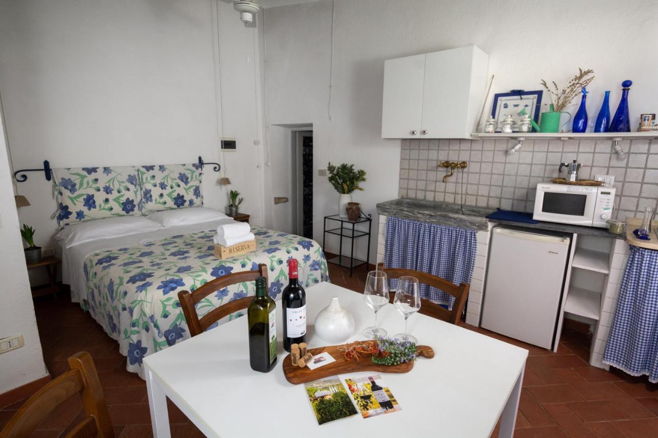 Agriturismo Colle Vento 苏韦雷托 外观 照片
