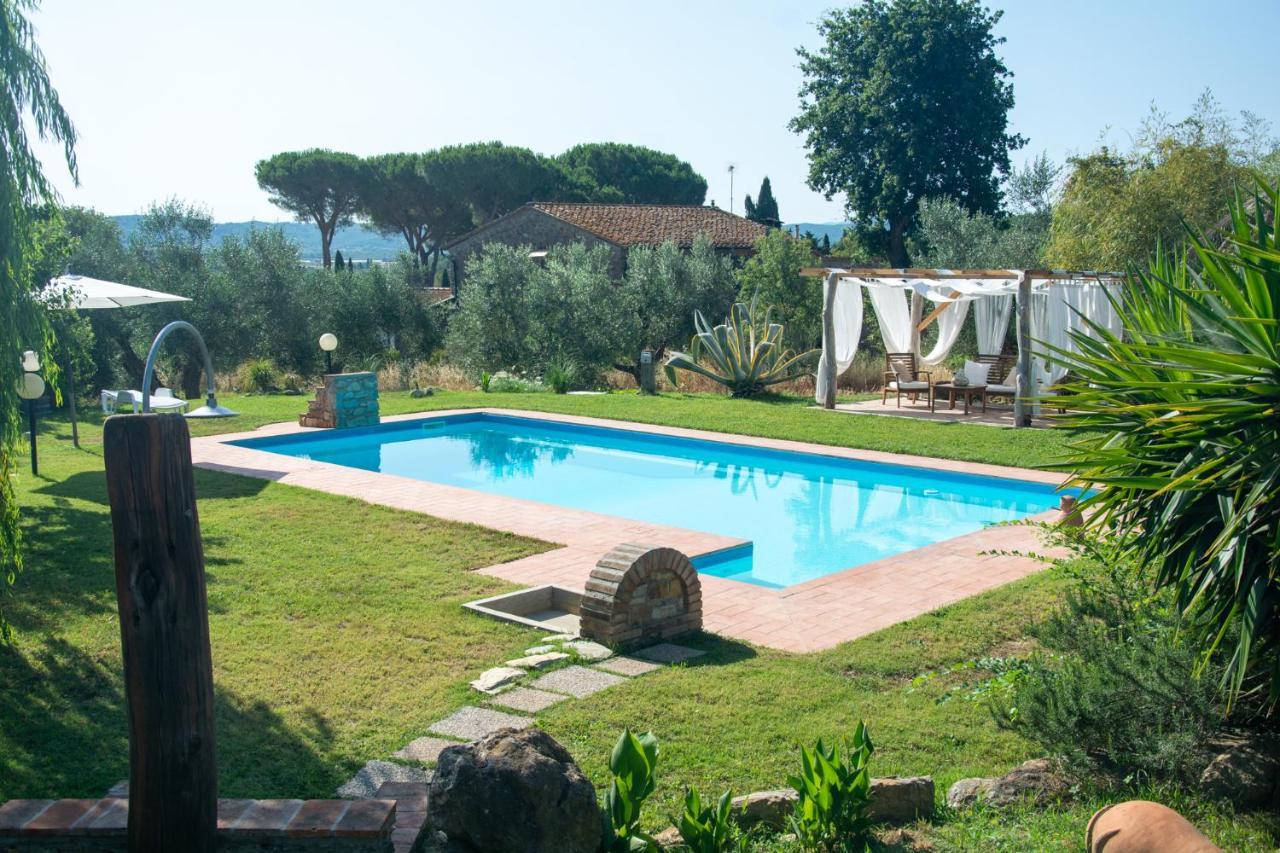 Agriturismo Colle Vento 苏韦雷托 外观 照片