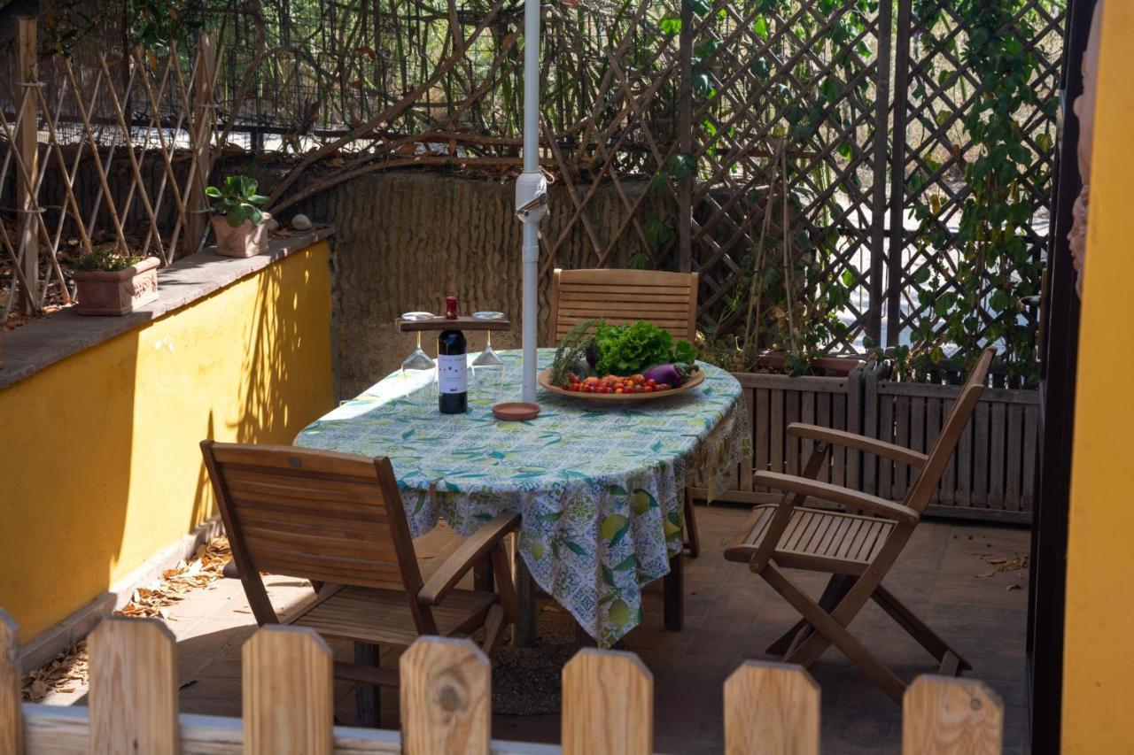 Agriturismo Colle Vento 苏韦雷托 外观 照片
